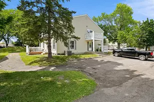 4980 Grenwich Trail N, Oakdale, MN 55128 - Photo 23