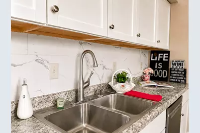 2518 Fremont Avenue N, Minneapolis, MN 55411 - Photo 3