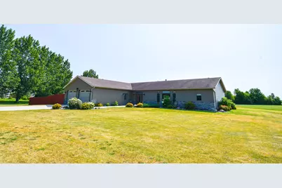 14594 138th Avenue NE, Thief River Falls, MN 56701 - Photo 5