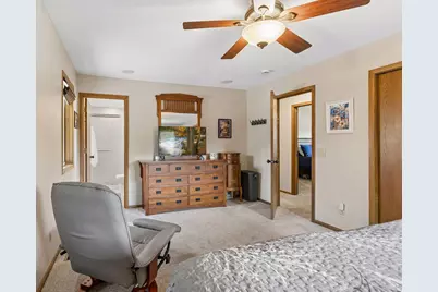 4675 Balsam Lane N, Plymouth, MN 55442 - Photo 23