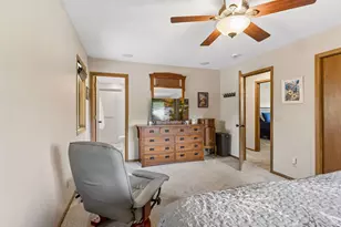 4675 Balsam Ln N, Plymouth, MN 55442 - Photo 23