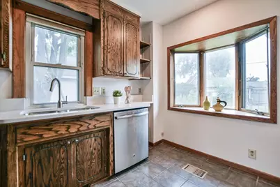 2422 Jefferson Street NE, Minneapolis, MN 55418 - Photo 7