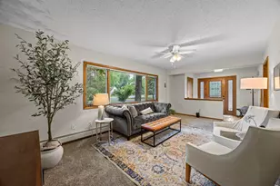 431 4th Ave SW, Cambridge, MN 55008 - Photo 11