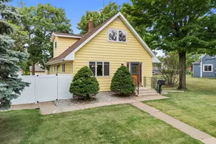 431 4th Ave SW, Cambridge, MN 55008 - Photo 5