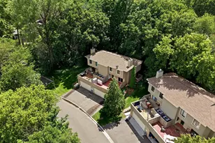 2103 Marquis Rd, Golden Valley, MN 55427 - Photo 35