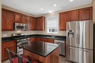 15587 Crab Apple Ln, Eden Prairie, MN 55347 - Photo 9
