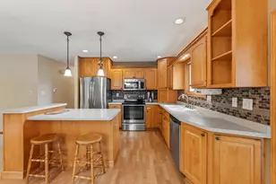 1218 Poplar St, La Crescent, MN 55947 - Photo 3