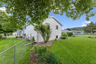 1218 Poplar St, La Crescent, MN 55947 - Photo 25