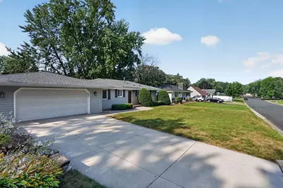 2009 W 83rd Street, Bloomington, MN 55431 - Photo 3