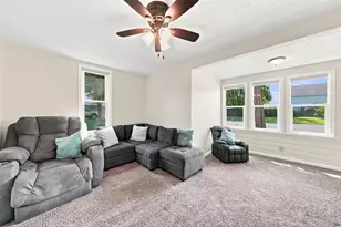201 N Linden St, Belle Plaine, MN 56011 - Photo 15