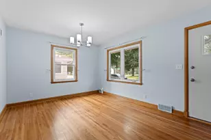 904 14th Ave NE, Rochester, MN 55906 - Photo 3