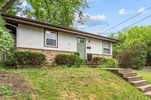 318 8th Ave NE, Minneapolis, MN 55413 - Photo 1