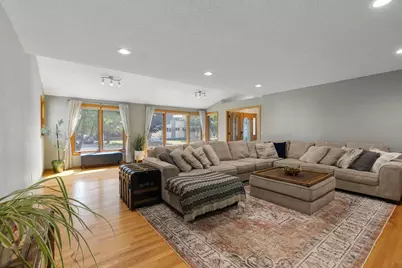 4517 Orchard Avenue N, Robbinsdale, MN 55422 - Photo 11