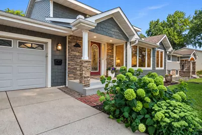 4517 Orchard Avenue N, Robbinsdale, MN 55422 - Photo 5