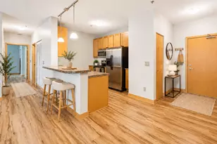 2900 University Ave SE, Minneapolis, MN 55414 - Photo 1