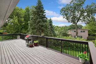 401 Mission Road W, Bloomington, MN 55420 - Photo 45