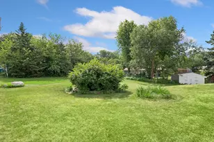 401 Mission Road W, Bloomington, MN 55420 - Photo 49