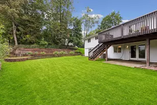 401 Mission Road W, Bloomington, MN 55420 - Photo 45