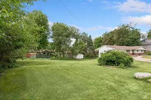 401 Mission Road W, Bloomington, MN 55420 - Photo 47