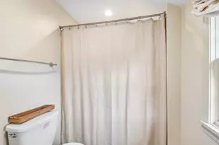5220 Maddox Ln, Edina, MN 55436 - Photo 23