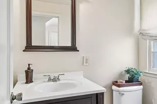 5220 Maddox Ln, Edina, MN 55436 - Photo 7