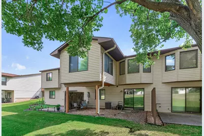 14332 Glenda Drive, Apple Valley, MN 55124 - Photo 21