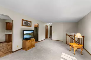 13 Woodcrest Dr, Circle Pines, MN 55014 - Photo 15