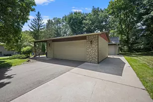 13 Woodcrest Dr, Circle Pines, MN 55014 - Photo 47