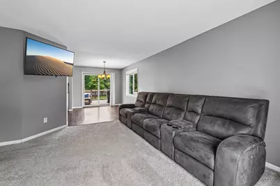 905 Walnut Street, Farmington, MN 55024 - Photo 7
