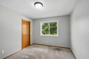 905 Walnut St, Farmington, MN 55024 - Photo 17