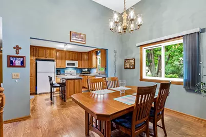 4261 Dunrovin Lane, Eagan, MN 55123 - Photo 11