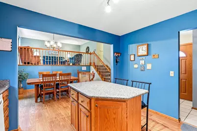 4261 Dunrovin Lane, Eagan, MN 55123 - Photo 9