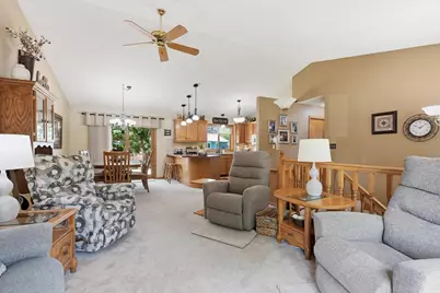 10760 Kumquat Street NW, Coon Rapids, MN 55448 - Photo 5