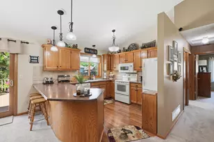 10760 Kumquat St NW, Coon Rapids, MN 55448 - Photo 9