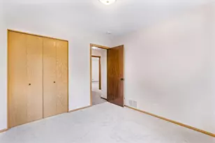 1086 Carlton Dr, Shoreview, MN 55126 - Photo 41