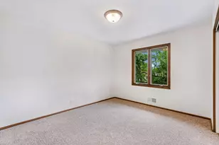 1086 Carlton Dr, Shoreview, MN 55126 - Photo 47