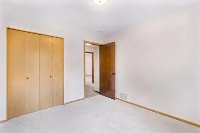 1086 Carlton Drive, Shoreview, MN 55126 - Photo 39
