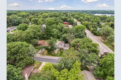 1086 Carlton Drive, Shoreview, MN 55126 - Photo 61