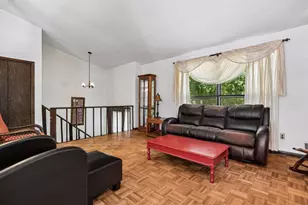 6521 Kurtz Ln, Eden Prairie, MN 55346 - Photo 5
