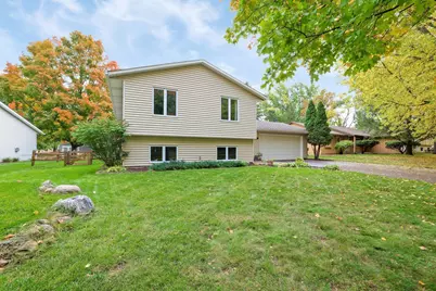 10359 Huntington Drive, Eden Prairie, MN 55347 - Photo 49