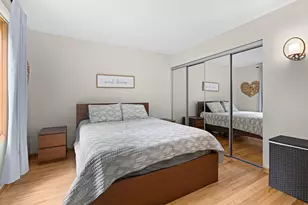 10359 Huntington Dr, Eden Prairie, MN 55347 - Photo 15