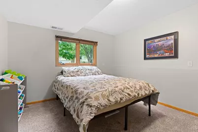 10359 Huntington Drive, Eden Prairie, MN 55347 - Photo 27