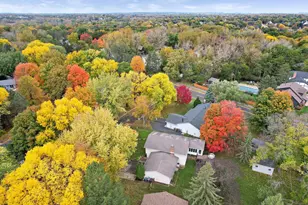 10359 Huntington Dr, Eden Prairie, MN 55347 - Photo 61