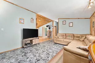 17028 W State Hwy 64, Gilman, WI 54433 - Photo 11