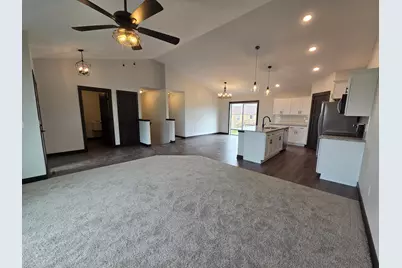 314 Falcon Run, Eagle Lake, MN 56024 - Photo 15