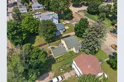 319 W Douglas Avenue, Fergus Falls, MN 56537 - Photo 43