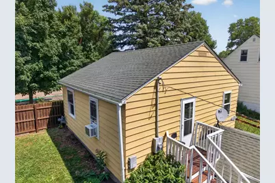 319 W Douglas Avenue, Fergus Falls, MN 56537 - Photo 33