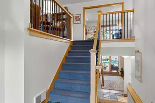 162 Peninsula Rd, Medicine Lake, MN 55441 - Photo 9