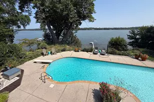 162 Peninsula Rd, Medicine Lake, MN 55441 - Photo 31
