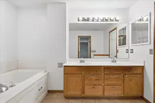 18902 96th Pl N, Maple Grove, MN 55311 - Photo 25